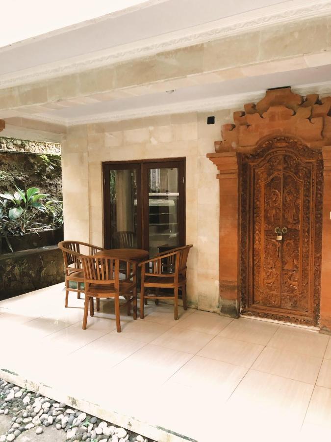 Darma Yogi House Hotell Ubud Exteriör bild