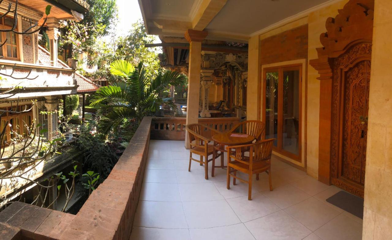 Darma Yogi House Hotell Ubud Exteriör bild